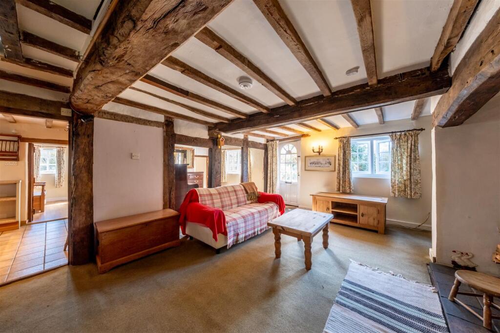 Laburnum Cottage-014.jpg