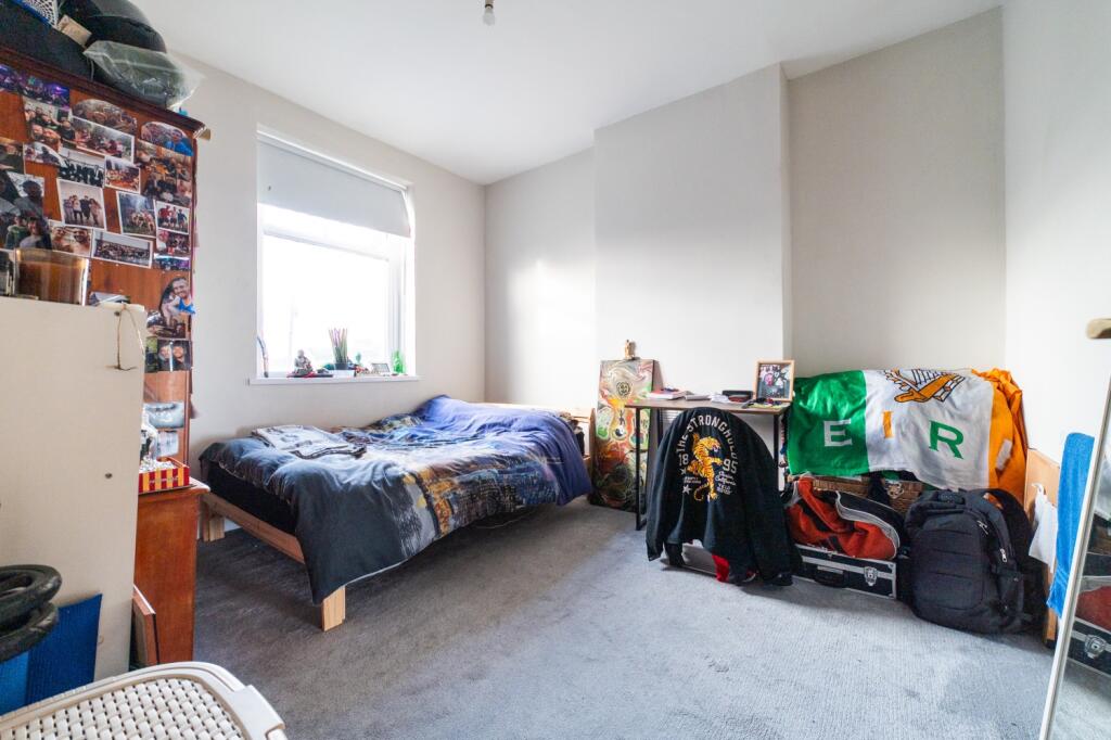 Call 02920 454555 to secure your viewing_1