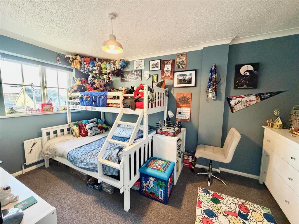 BEDROOM TWO