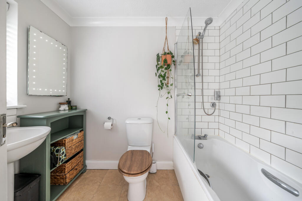 Ensuite Bathroom