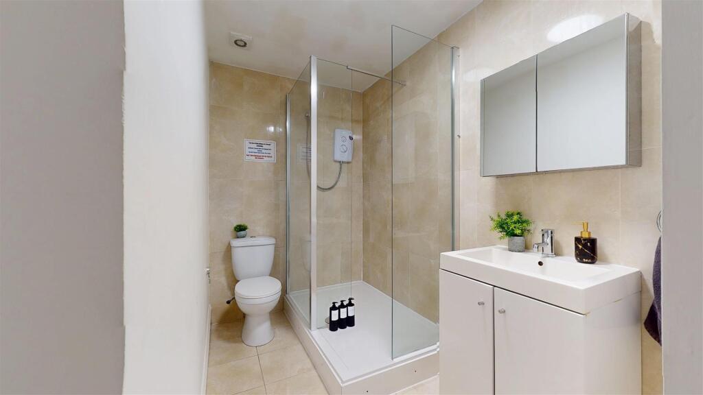 Shower Room 1