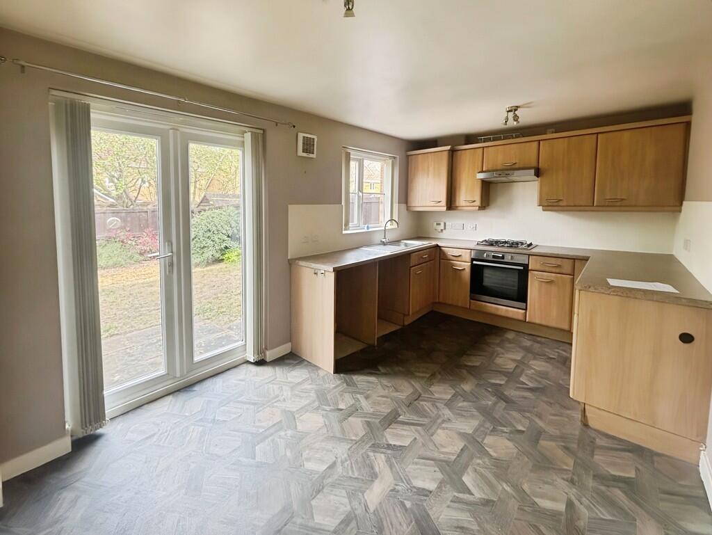 608f4b5a-WhatsApp...