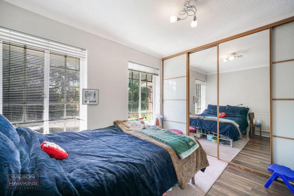 35 London Road - CYCEz0eDKBXDapHprILU.jpg