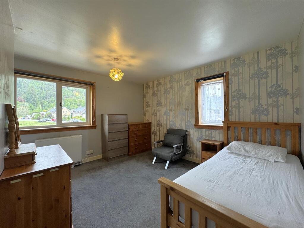 BEDROOM 2.2 (2).JPG