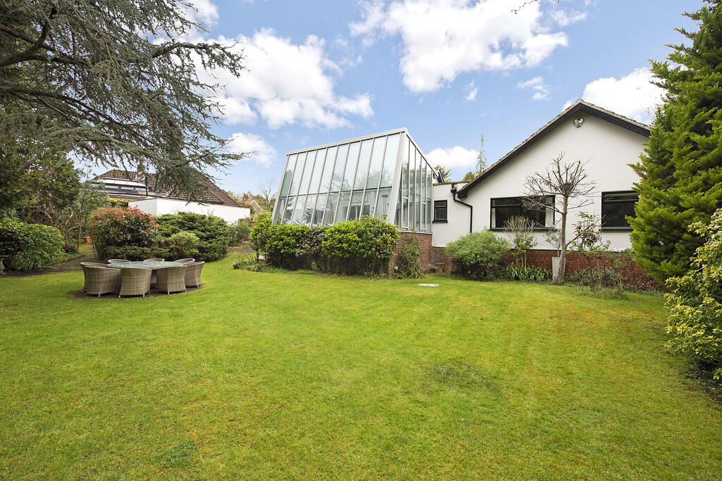 67 Horsecroft Roa...