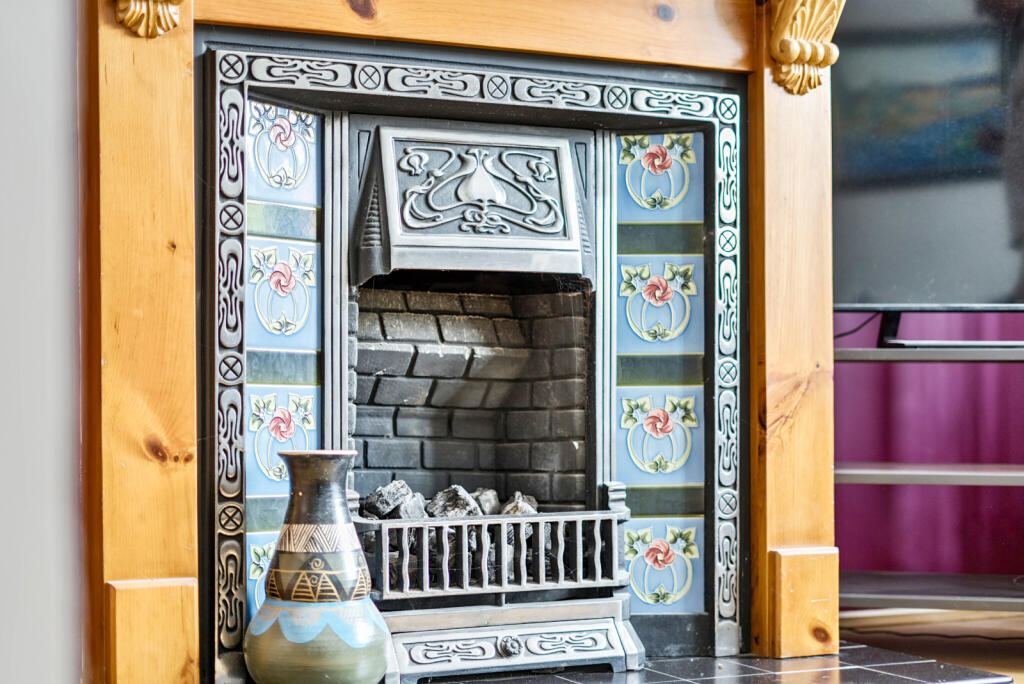 1326955-12-68790d...