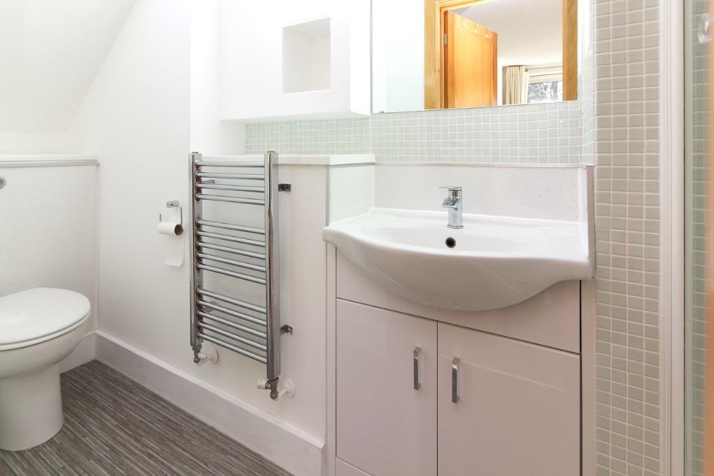 En-suite shower