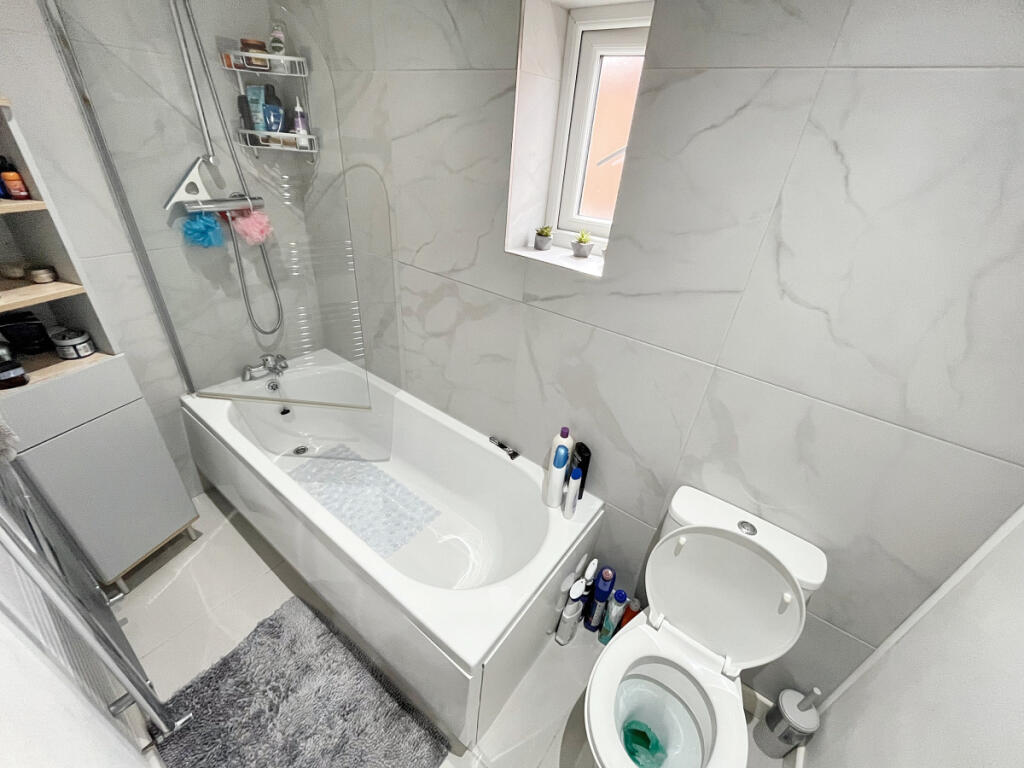 40 Chester Road, Preston, PR1 5HR