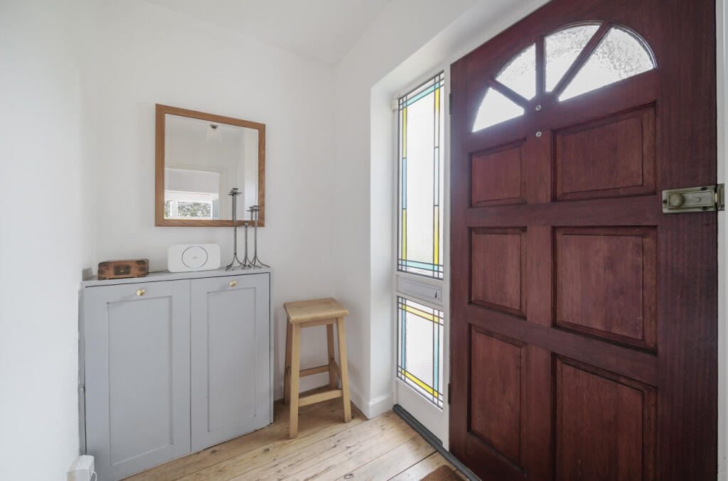 1302103-5-683d878...