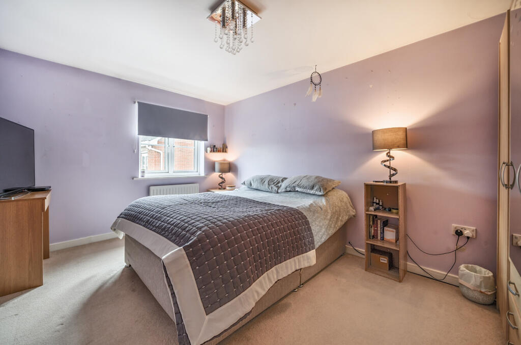 1304500-9-684813a...