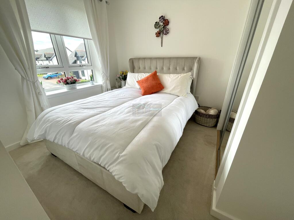Bedroom 2a.JPG