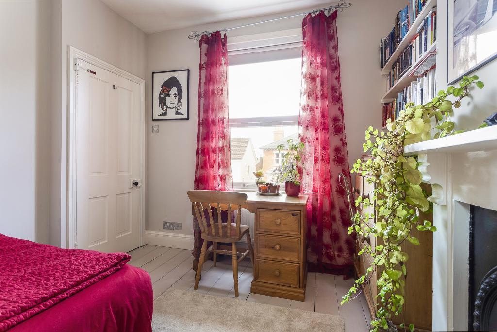 71 Copt Elm Road 306088 (12).jpg