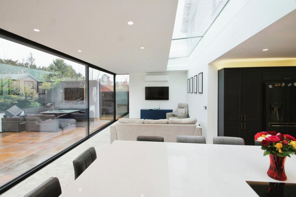 Living Kitchen
