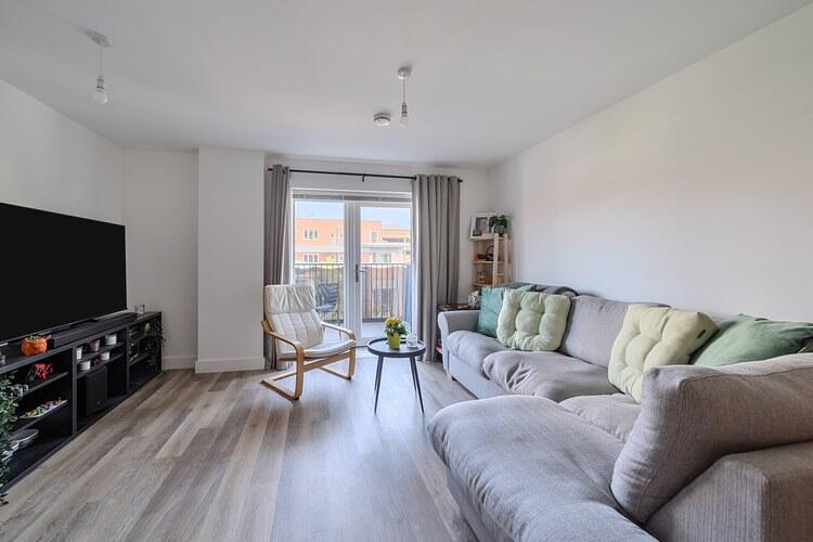 5 681e09dba502d 1285932 ARW 5