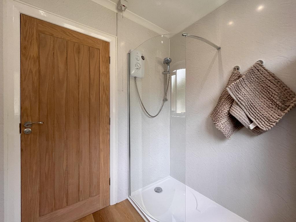 Shower Room/WC