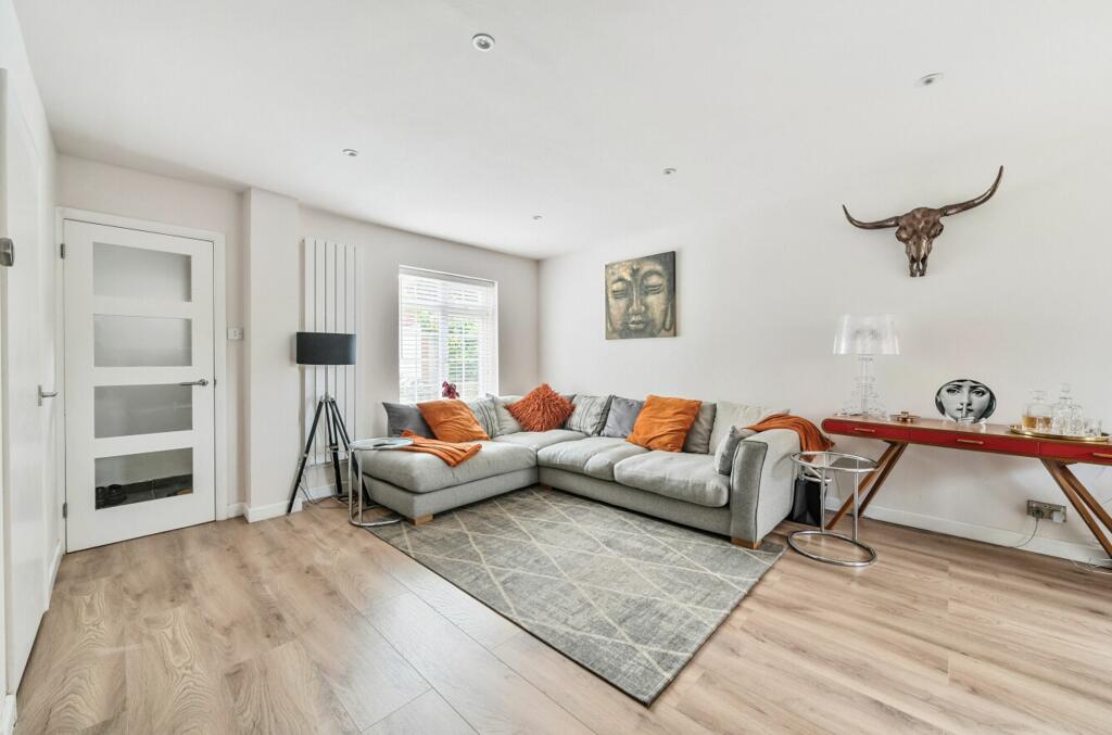 Living/Dining Room