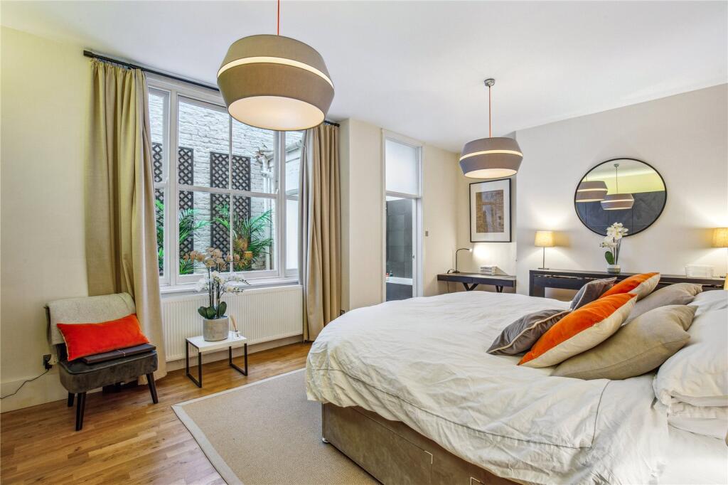 Principal Bedroom