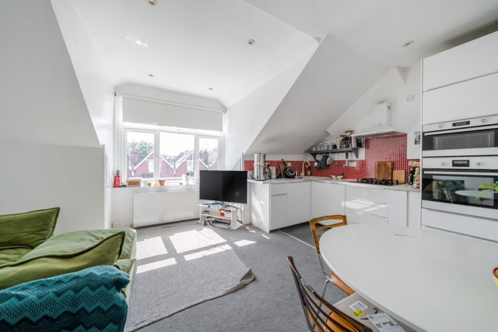 1321572-11-686d34...