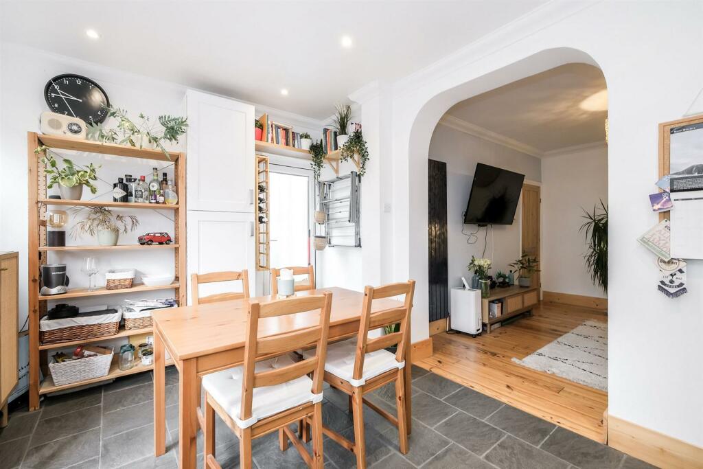 55 Marmion Avenue-15_web.jpg
