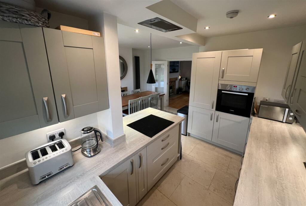 Kitchen B.JPG
