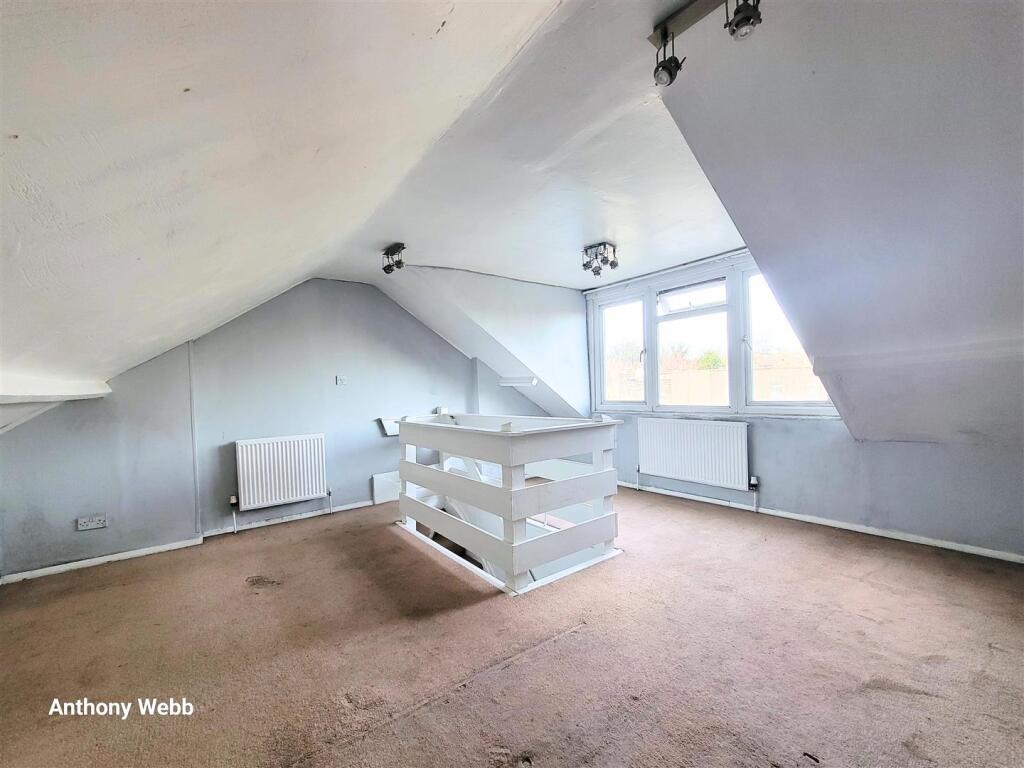 Loft Room