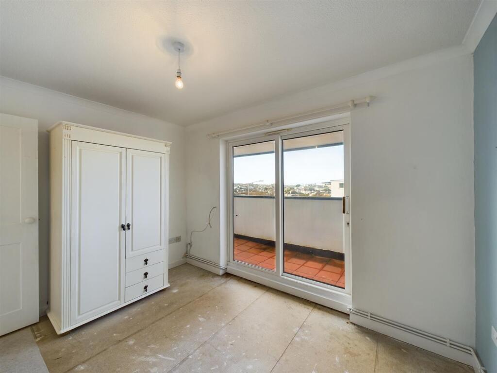 20 Chester Court Front Bedroom
