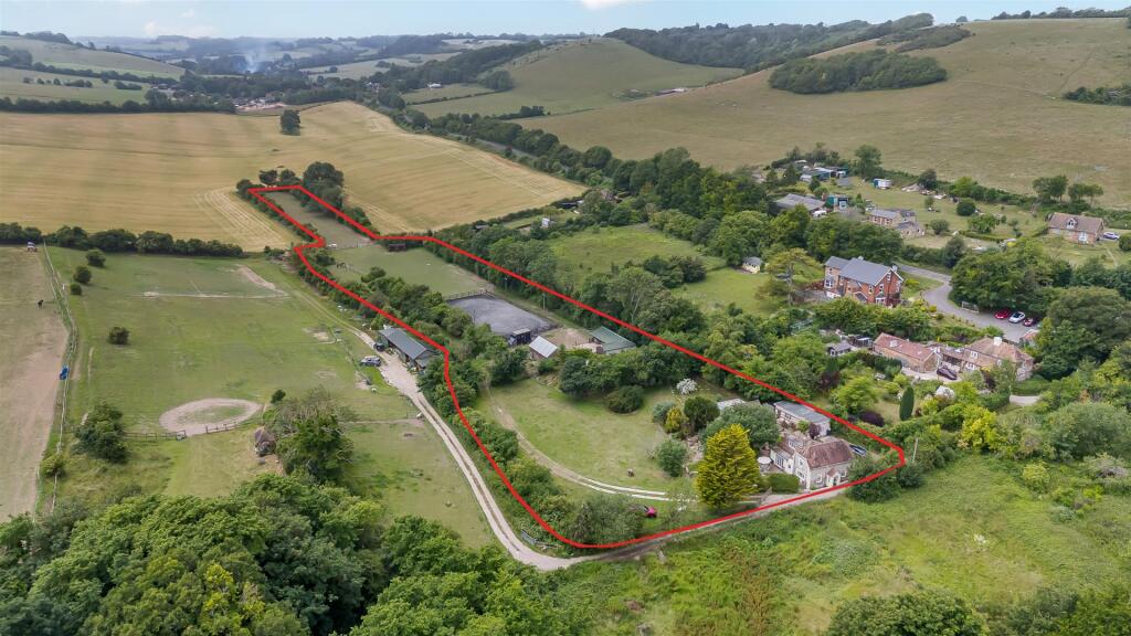 Wolverton - Aerial View.jpg