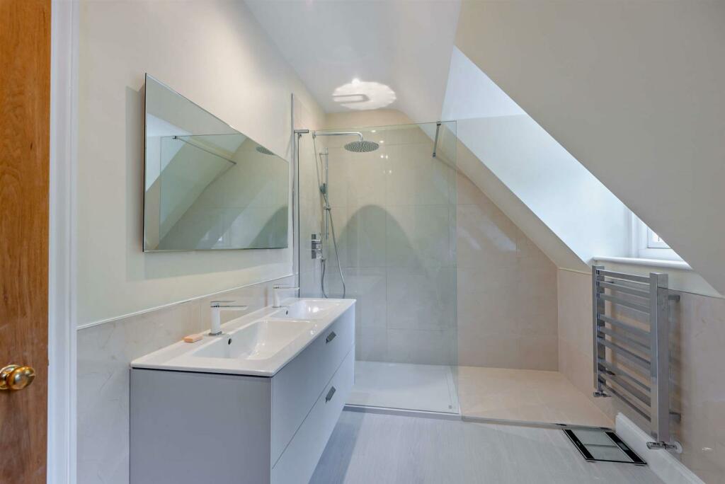 8559725-interior07-800.jpg