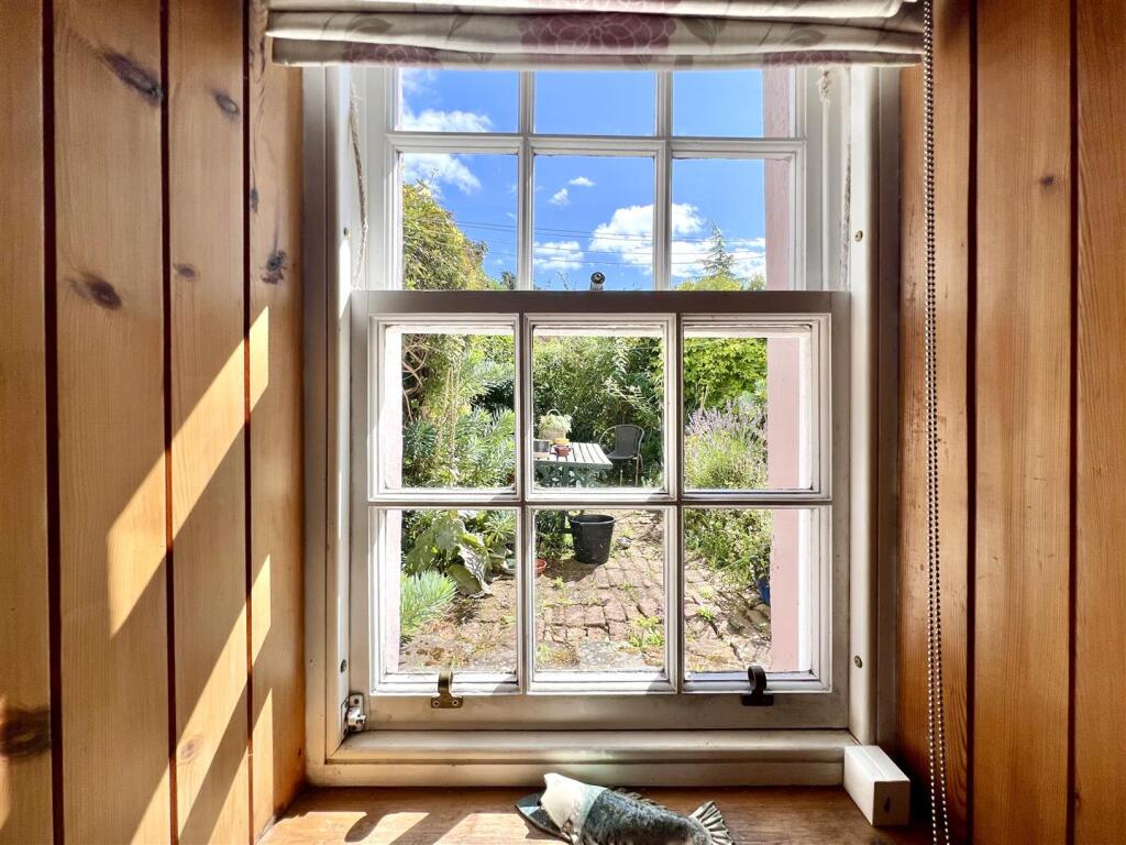 Low Causeway, Culross