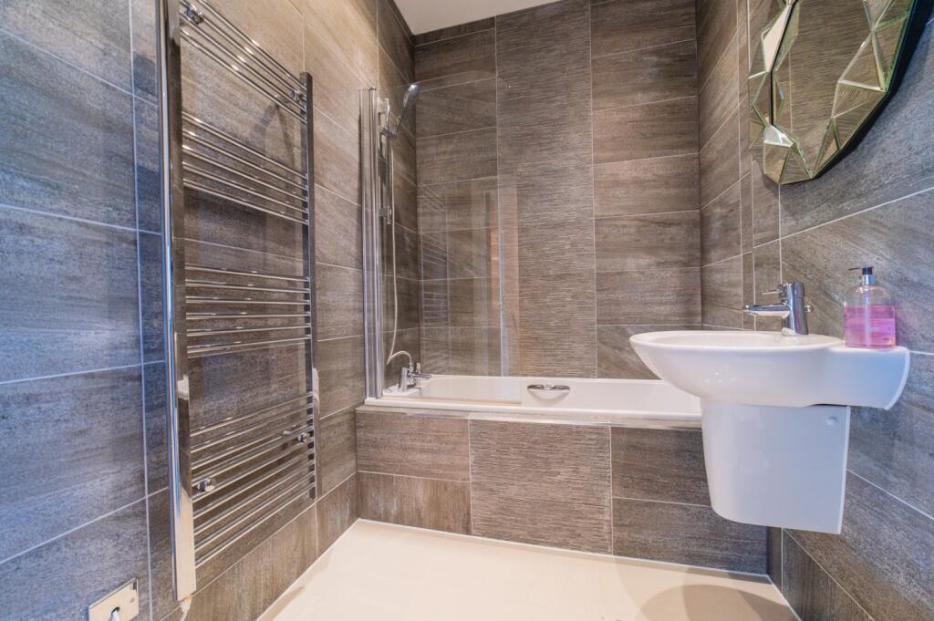 Award-winning Media team on EVERY Listing_20