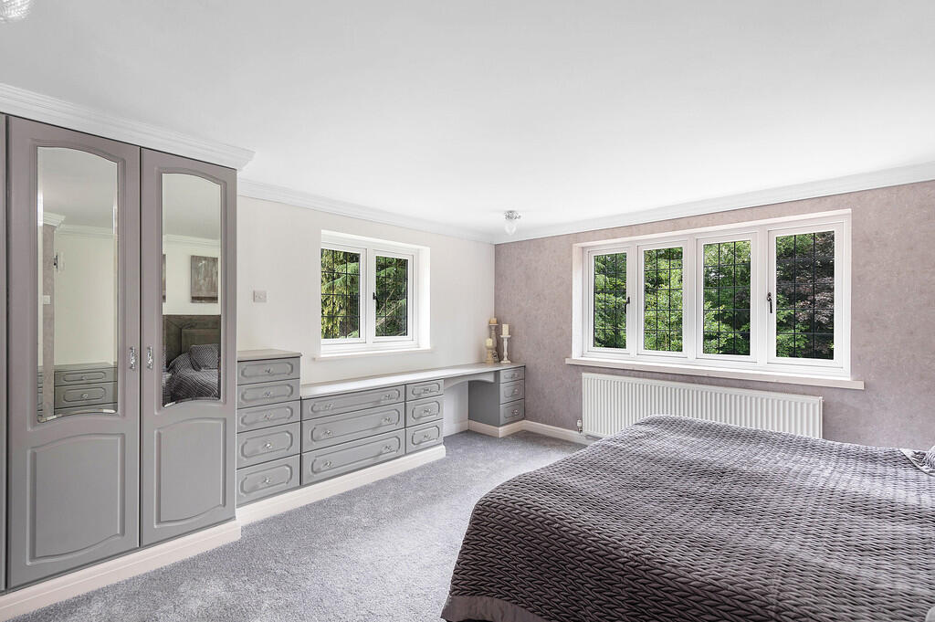 Stanton Manor ph4...