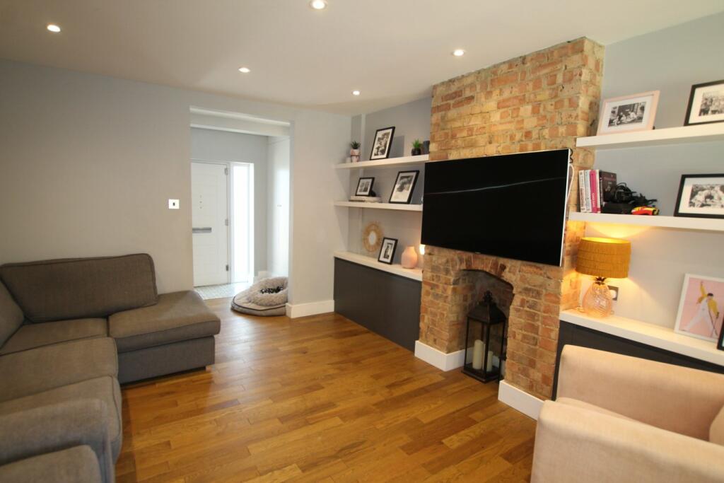 Lounge Area 