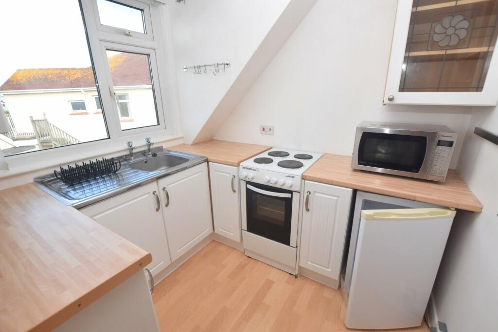 Flat 2 Kitchen