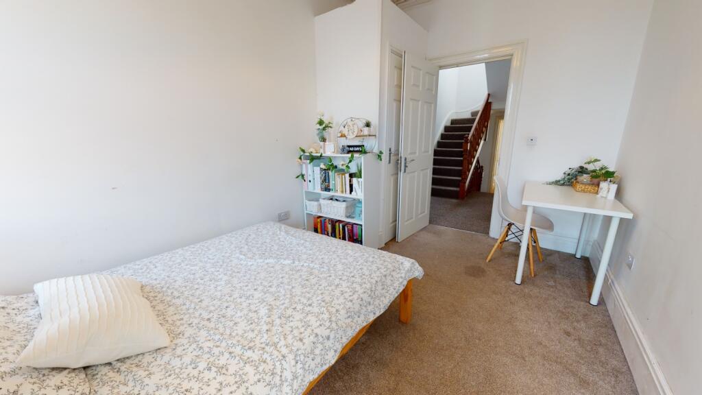 13-Christina-Terrace-Bedroom 6