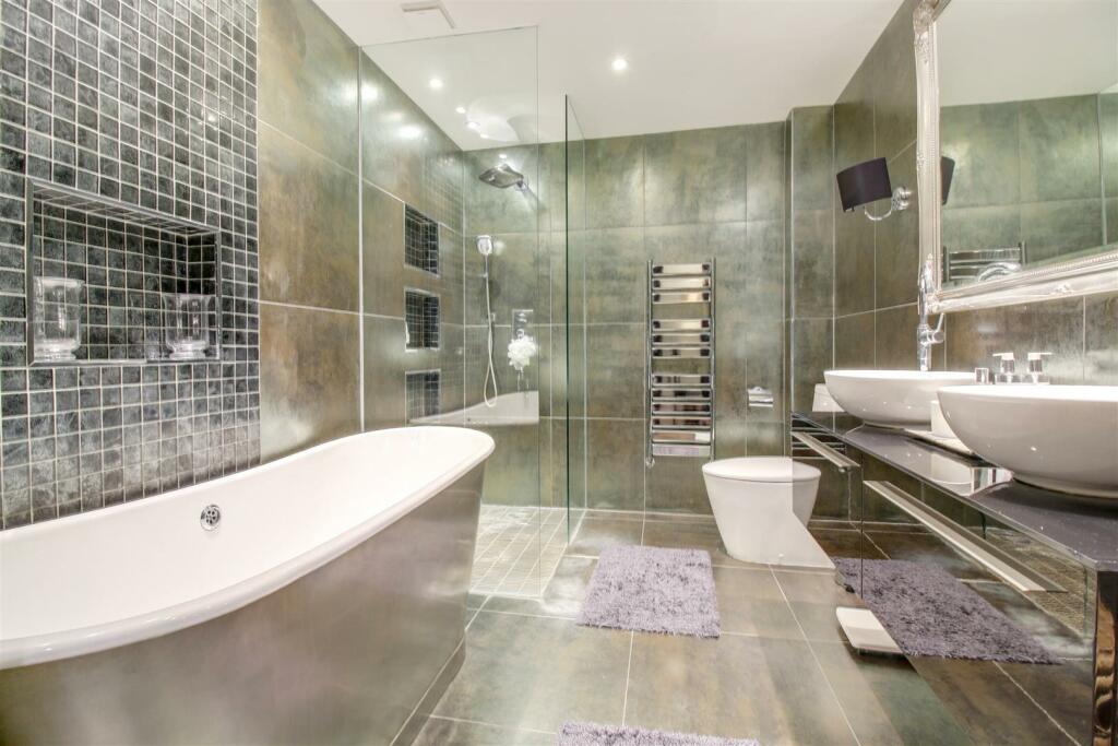 ensuite-4.jpg