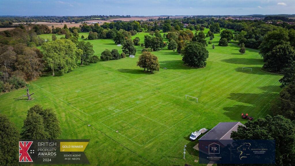 Priory Park Location.