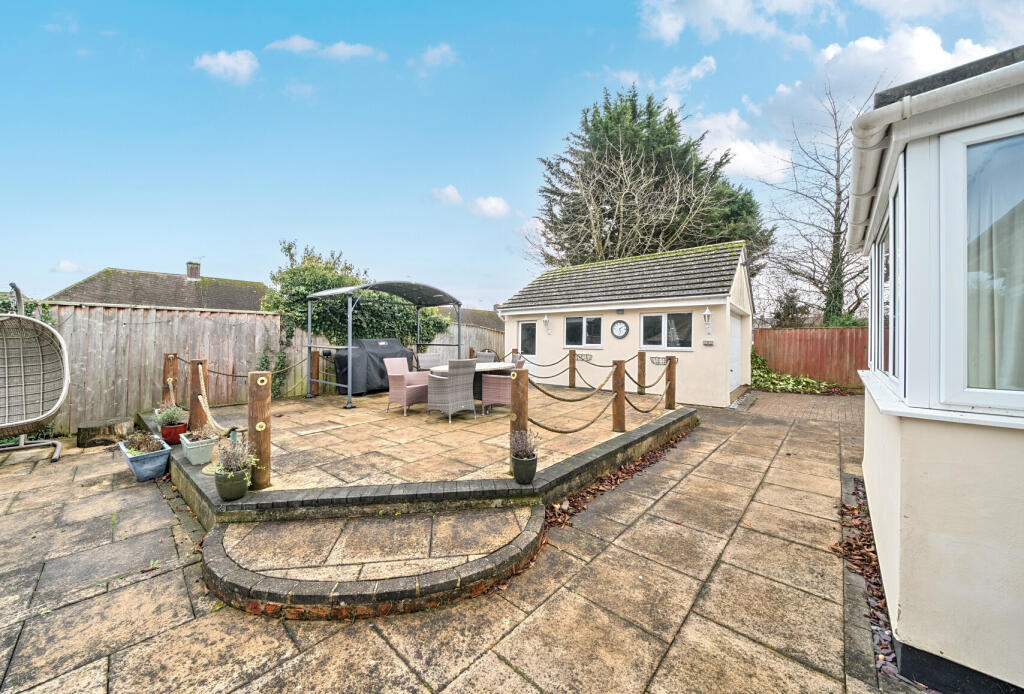 1384779-17-692465...