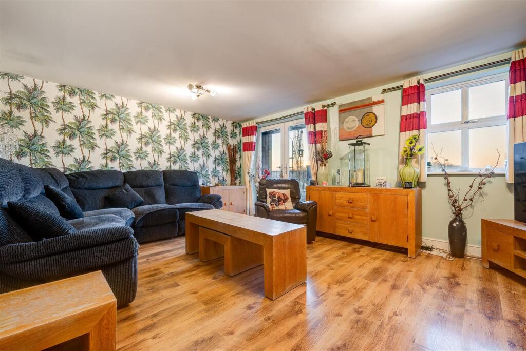 DE12 7BA 7BC-014.jpg