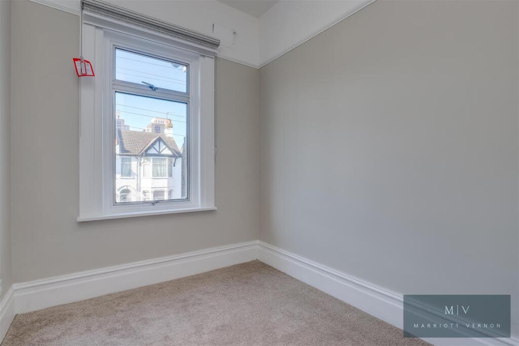 Chisholm Road 44 MV-1.jpg