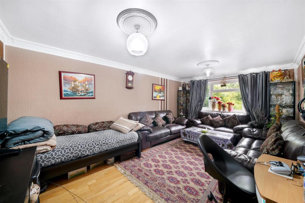 Flat 2, Katrina Court - UT9UpfXX3Z5j4JCYmEnz.jpg