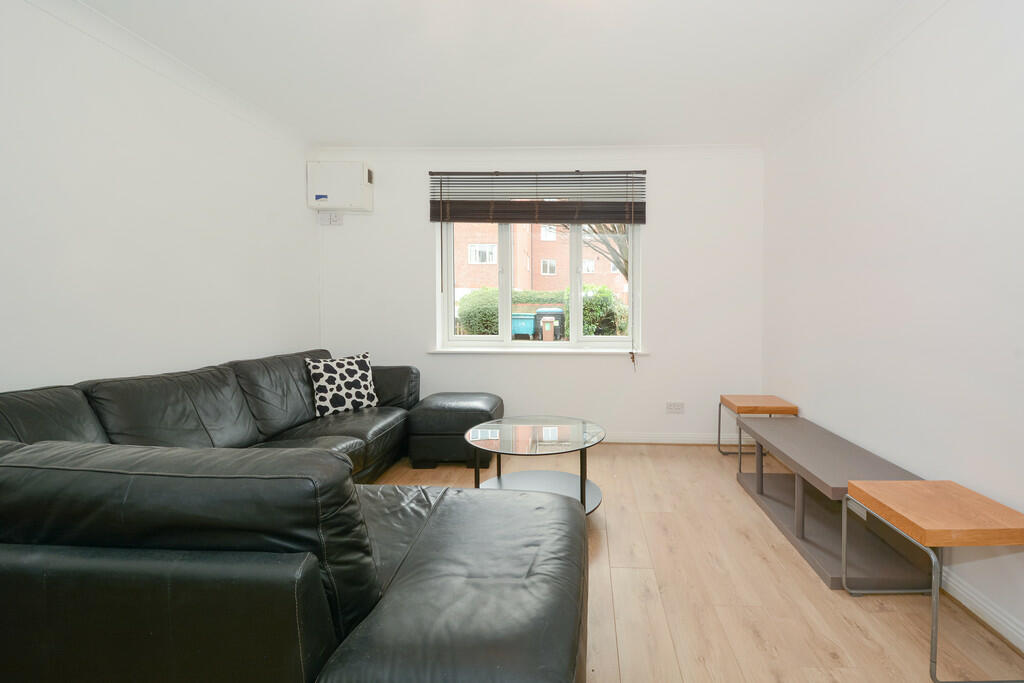 Flat 164, 20 Ross...