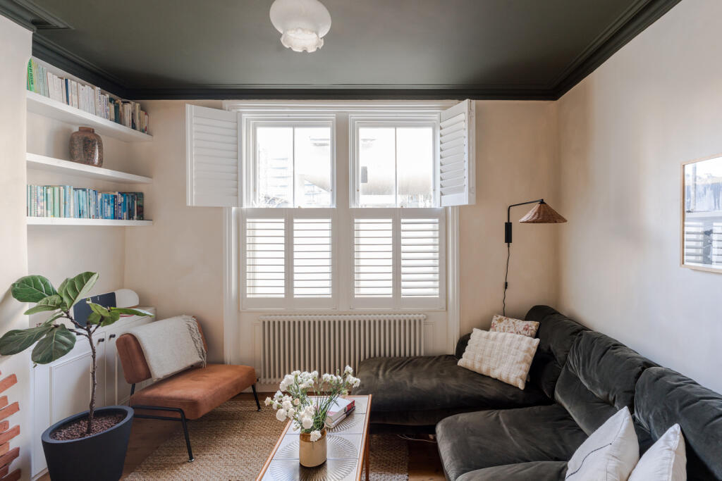 258361 - 104 Crampton Street-37.jpg