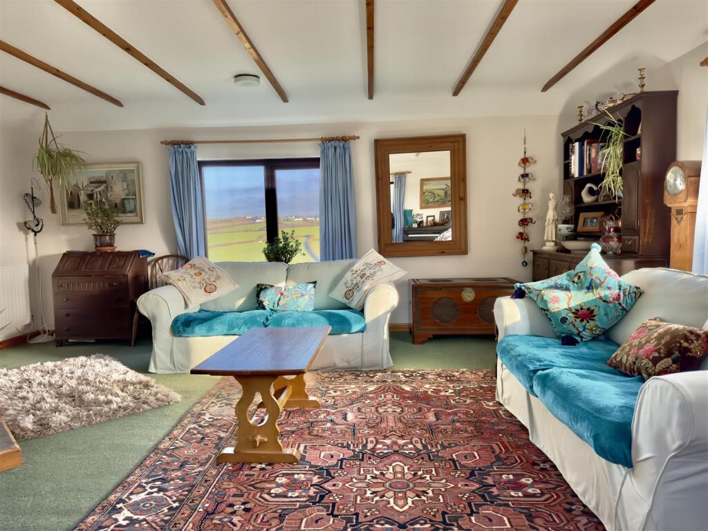 Living Room.jpeg