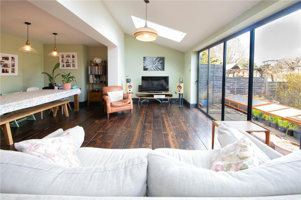 Dining/Family Room