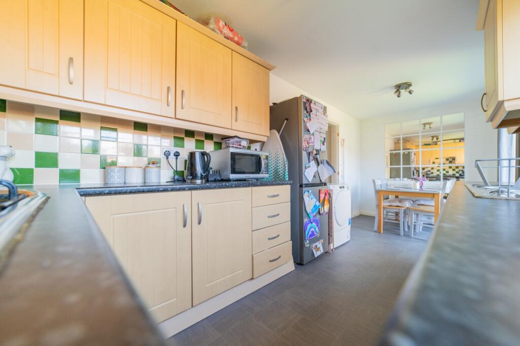 Award-winning Media team on EVERY Listing_12