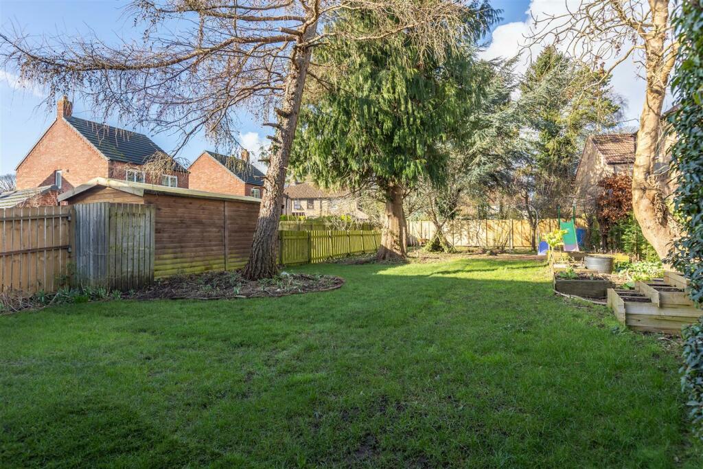 Westfield Road 17 External-5.jpg