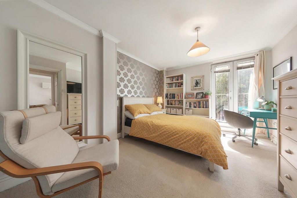 Bedroom.jpg