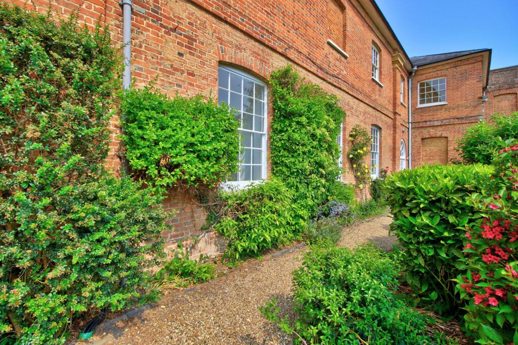 Frontage of apartment (with parking to the rear)