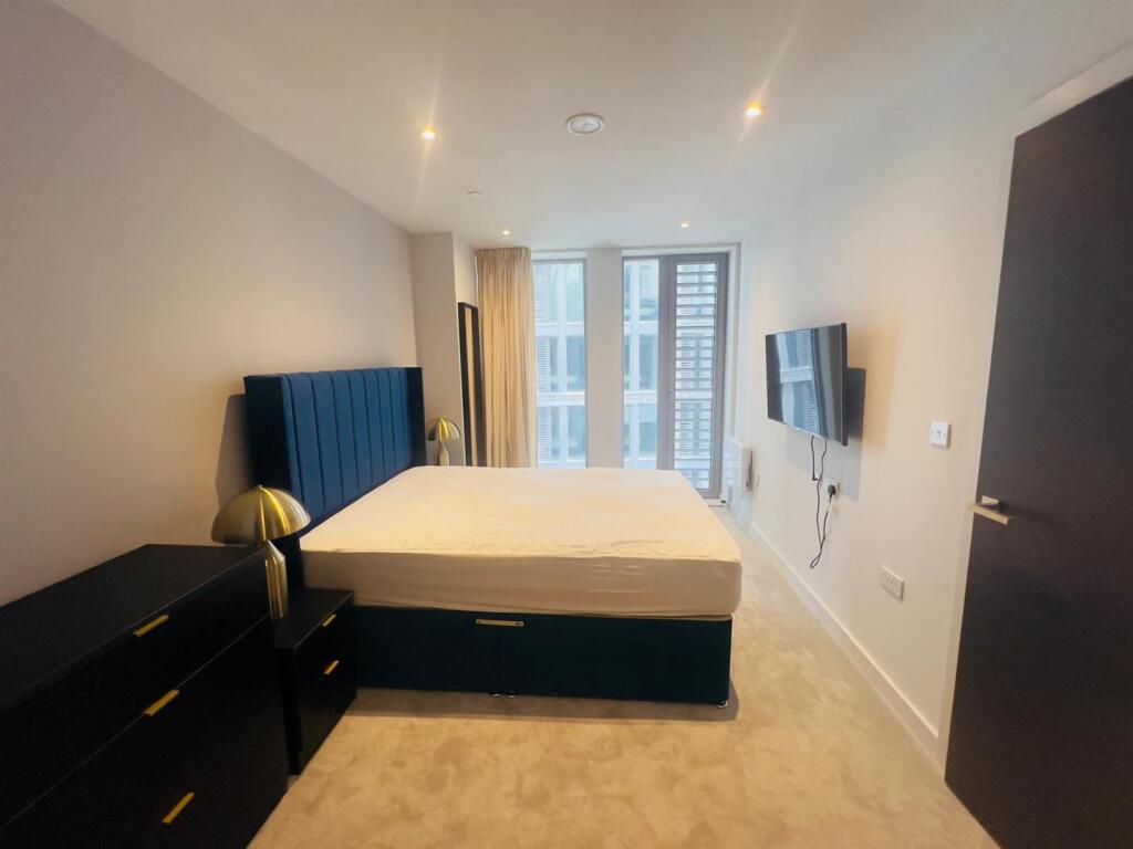 WhatsApp Image 2025-07-10 at 15.38.22 (5).jpeg