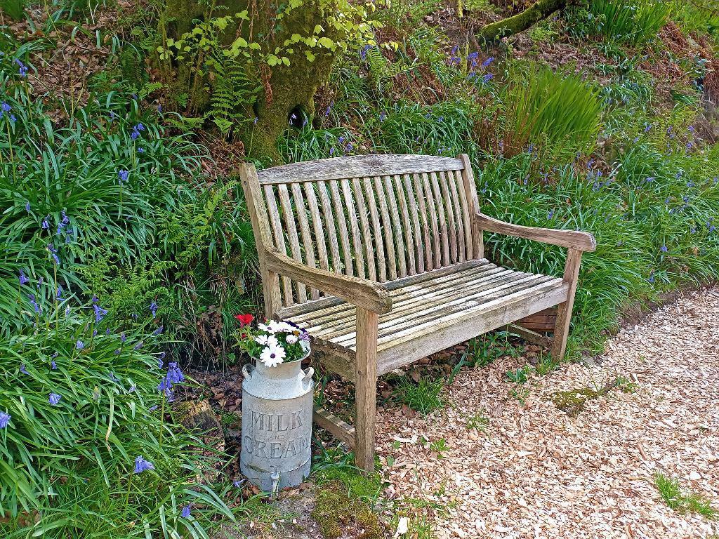 Seating Areas Dotted Around